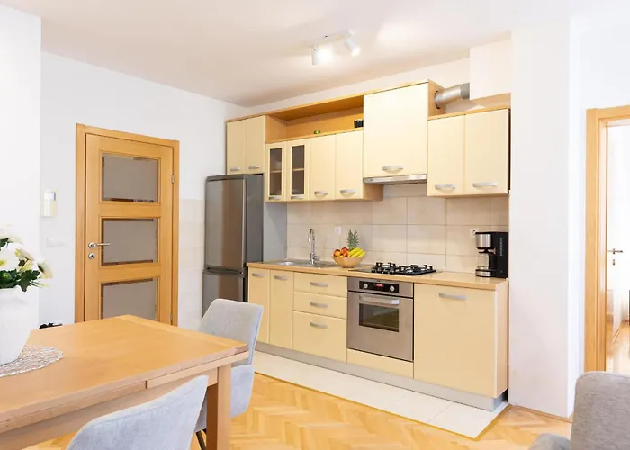 In With Wifi Makarska