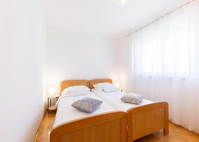 Apartment In With Wifi *